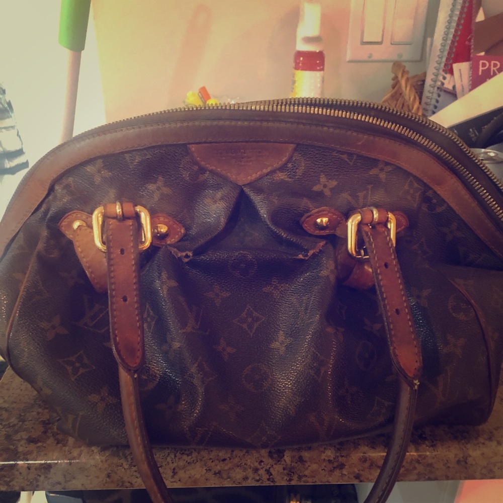 Louis Vuitton Tivoli Monogram Bag - Picture 1 of 3